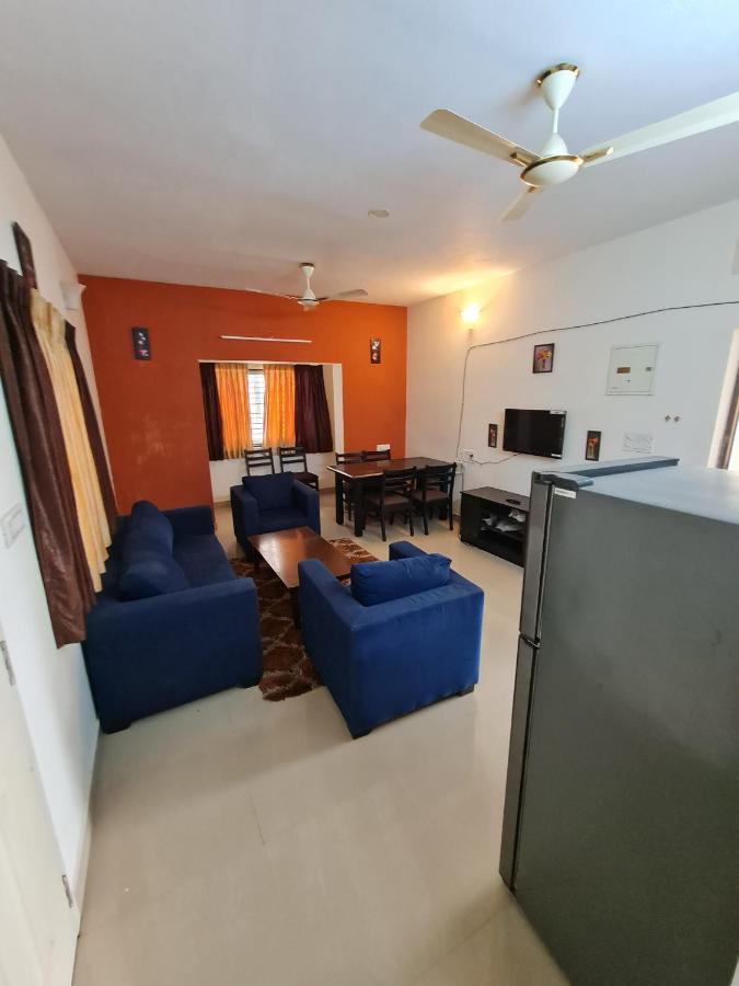 S4 Sruthi Service Apartment *